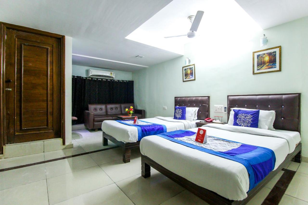 Hotel Seven Ahmedabad Ngoại thất bức ảnh