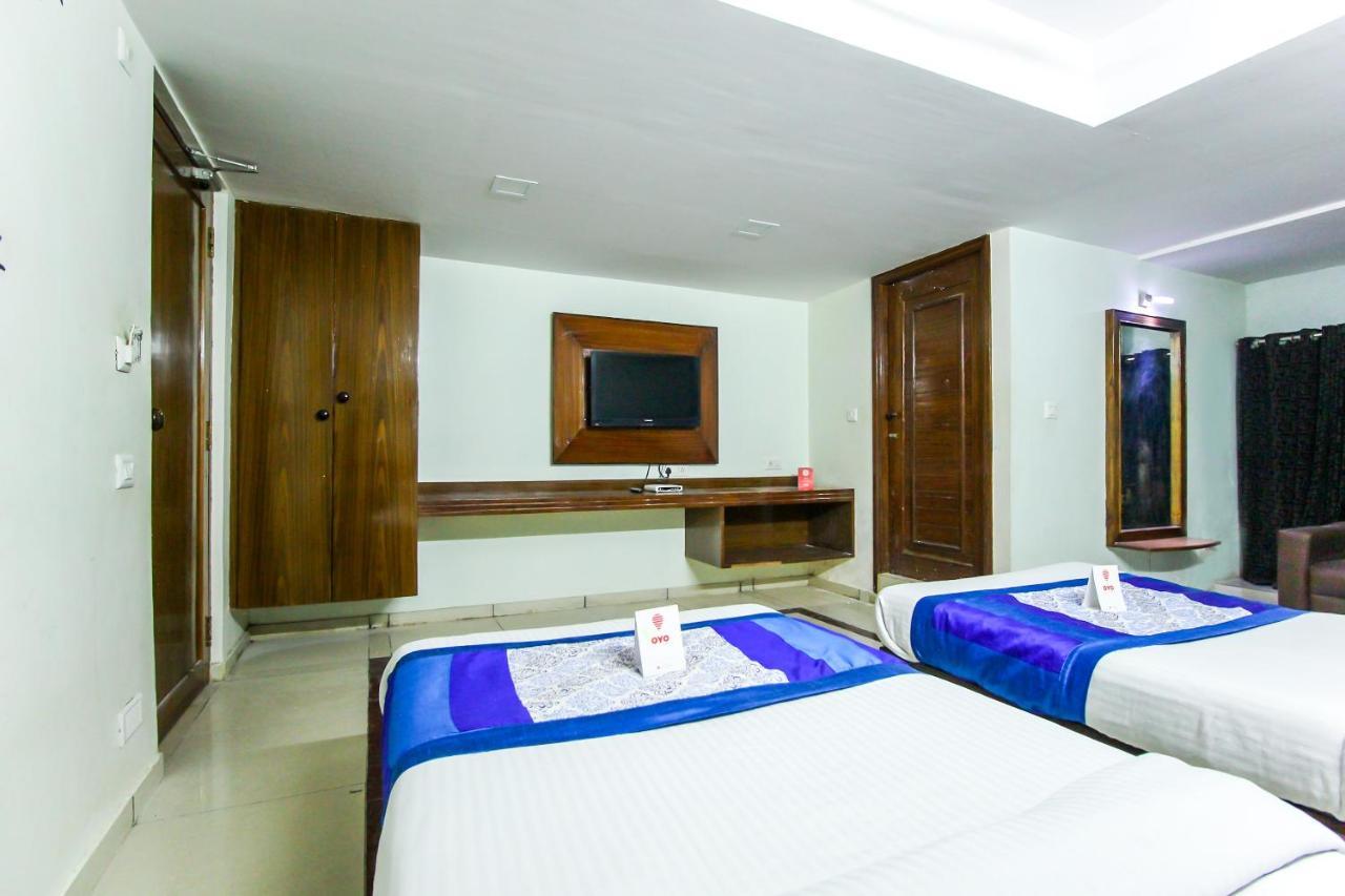 Hotel Seven Ahmedabad Ngoại thất bức ảnh